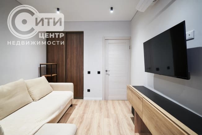 Купить однокомнатную квартиру на улице Покровская в Воронеже. Вариант № 2370037, 0, площадь - квм, цена 7799000 рублей