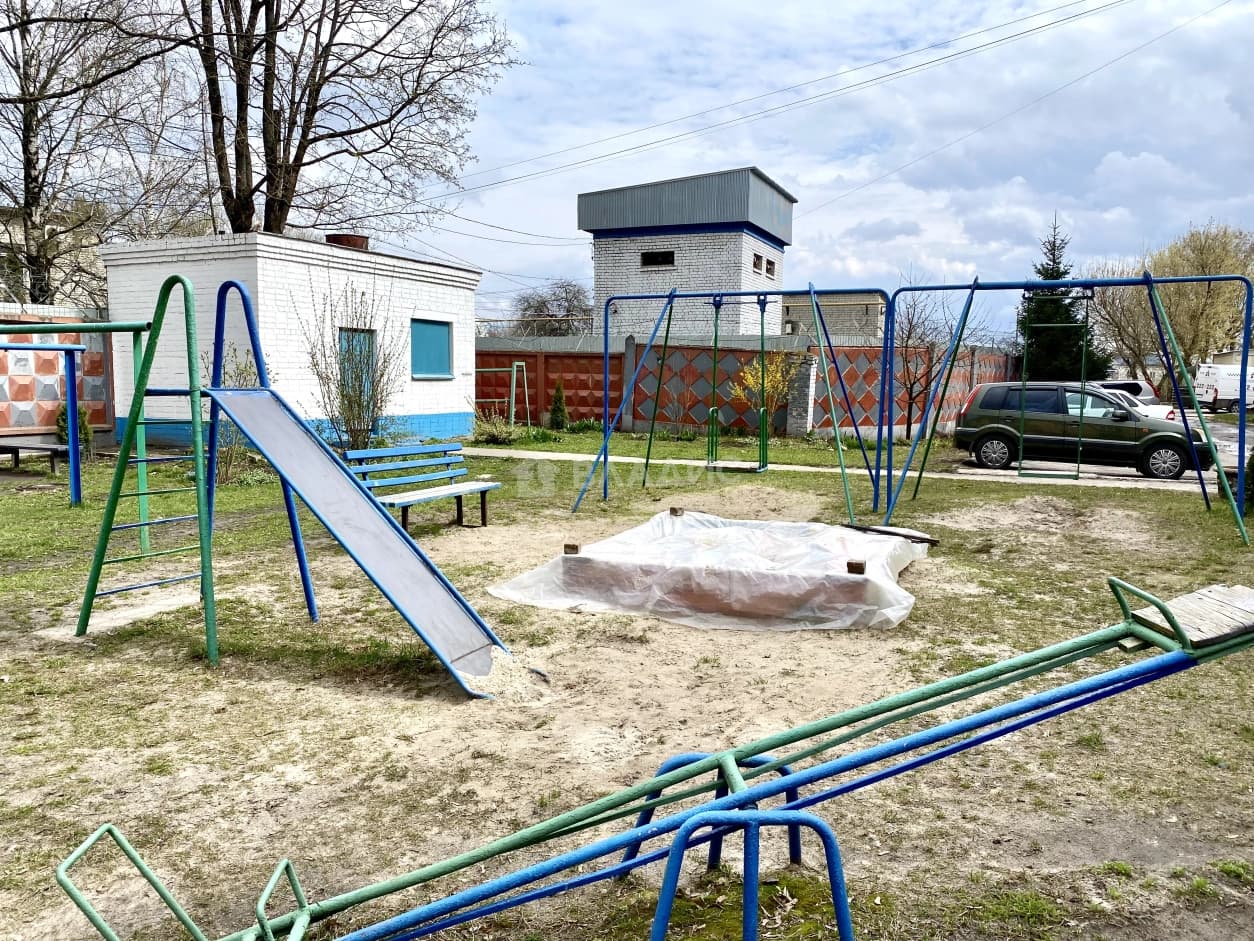 Photo 25