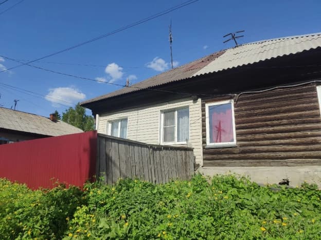 Купить часть дома в Новосибирской области. Вариант № 1612358, 1, площадь - квм, цена 4700000 рублей