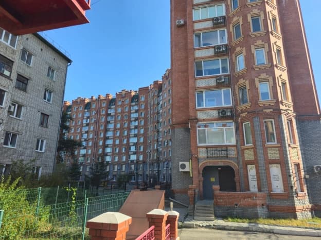 Купить квартиру с мебелью в Уссурийске. Вариант № 2356759, 0, площадь - квм, цена 10200000 рублей