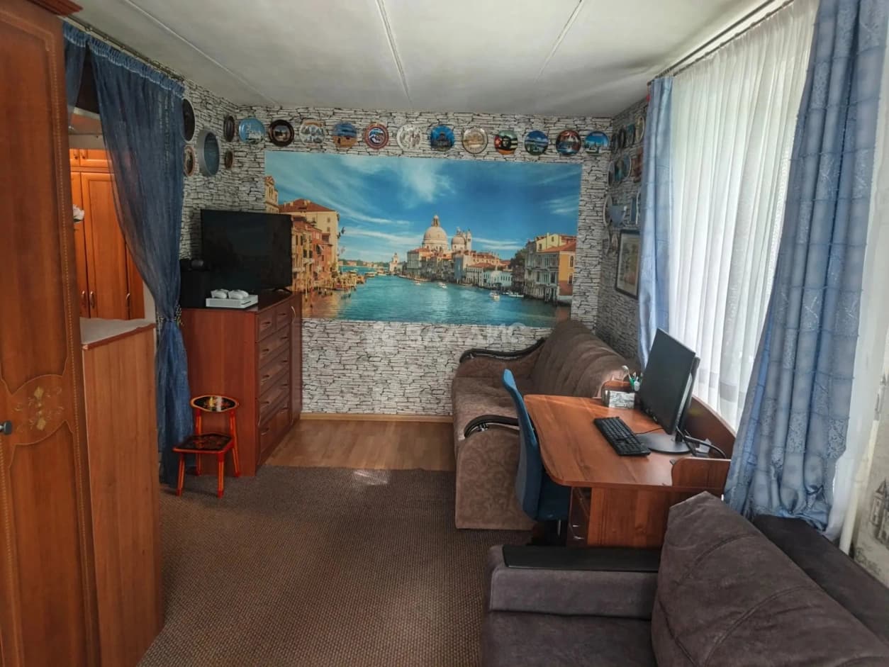 Photo 12