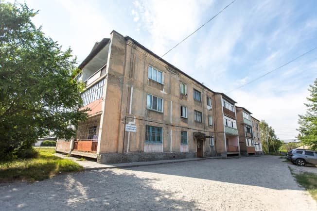 Купить двухкомнатную квартиру на вторичке в селе Каменка в Новосибирском районе в Микрорайоне Олимпийской славы, село Каменка в Новосибирской области. Вариант № 2347125, 1, площадь - квм, цена 2600000 рублей