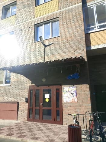 Купить трехкомнатную квартиру на вторичке в Микрорайоне Дивногорский в Новосибирске. Вариант № 2363021, 0, площадь - квм, цена 6100000 рублей