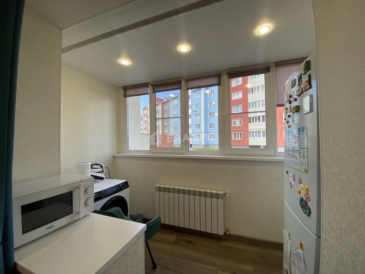 Photo 6