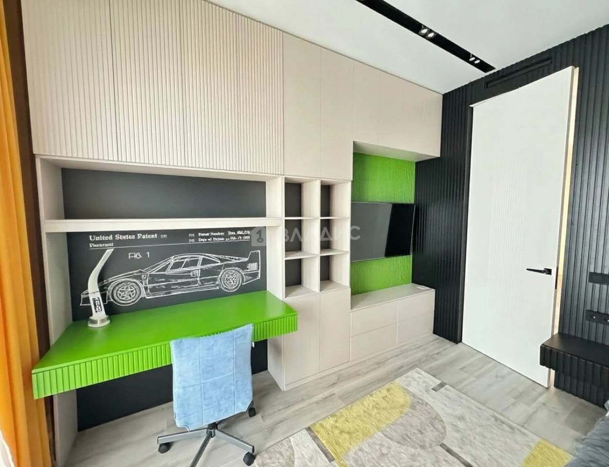 Photo 8