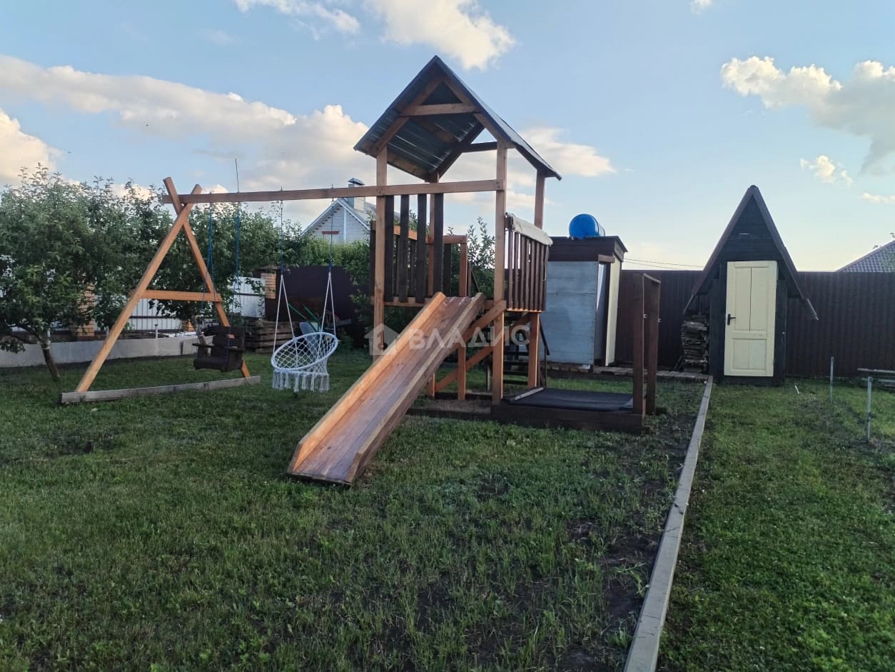 Photo 32