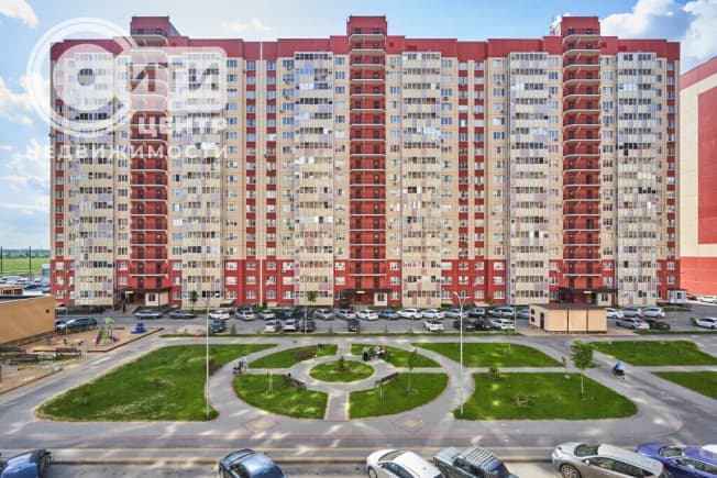 Купить двухкомнатную квартиру на вторичке в ЖК Московский квартал в Воронеже. Вариант № 2184868, 1, площадь - квм, цена 6200000 рублей