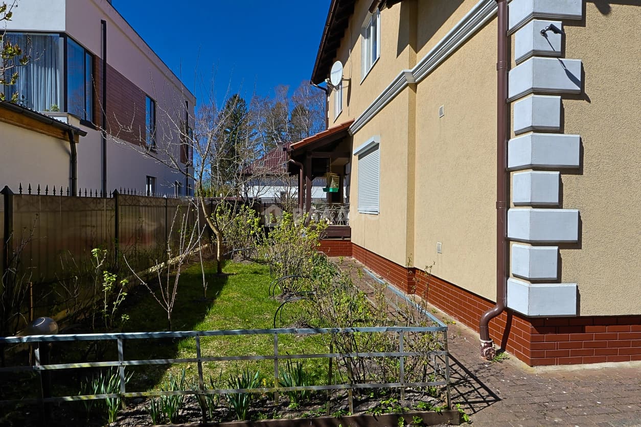 Photo 31