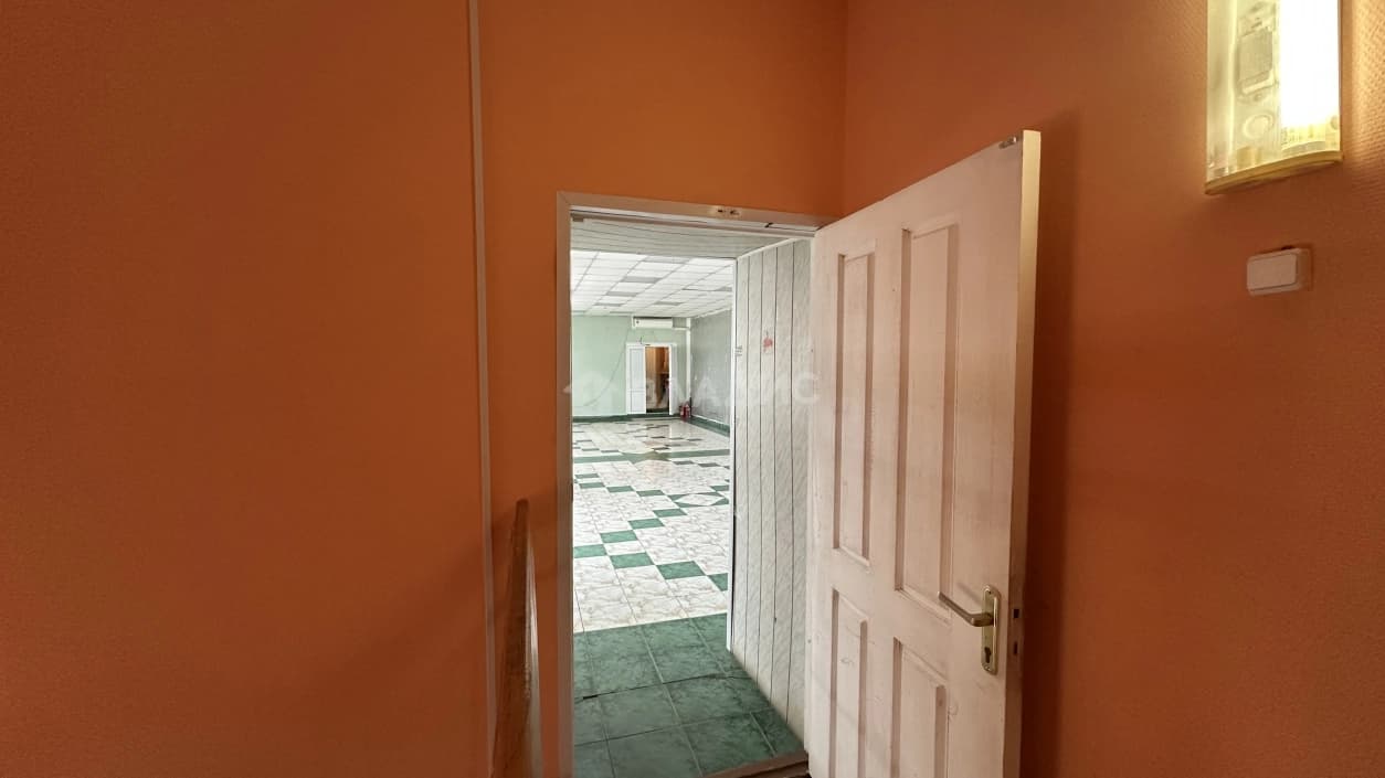 Photo 18