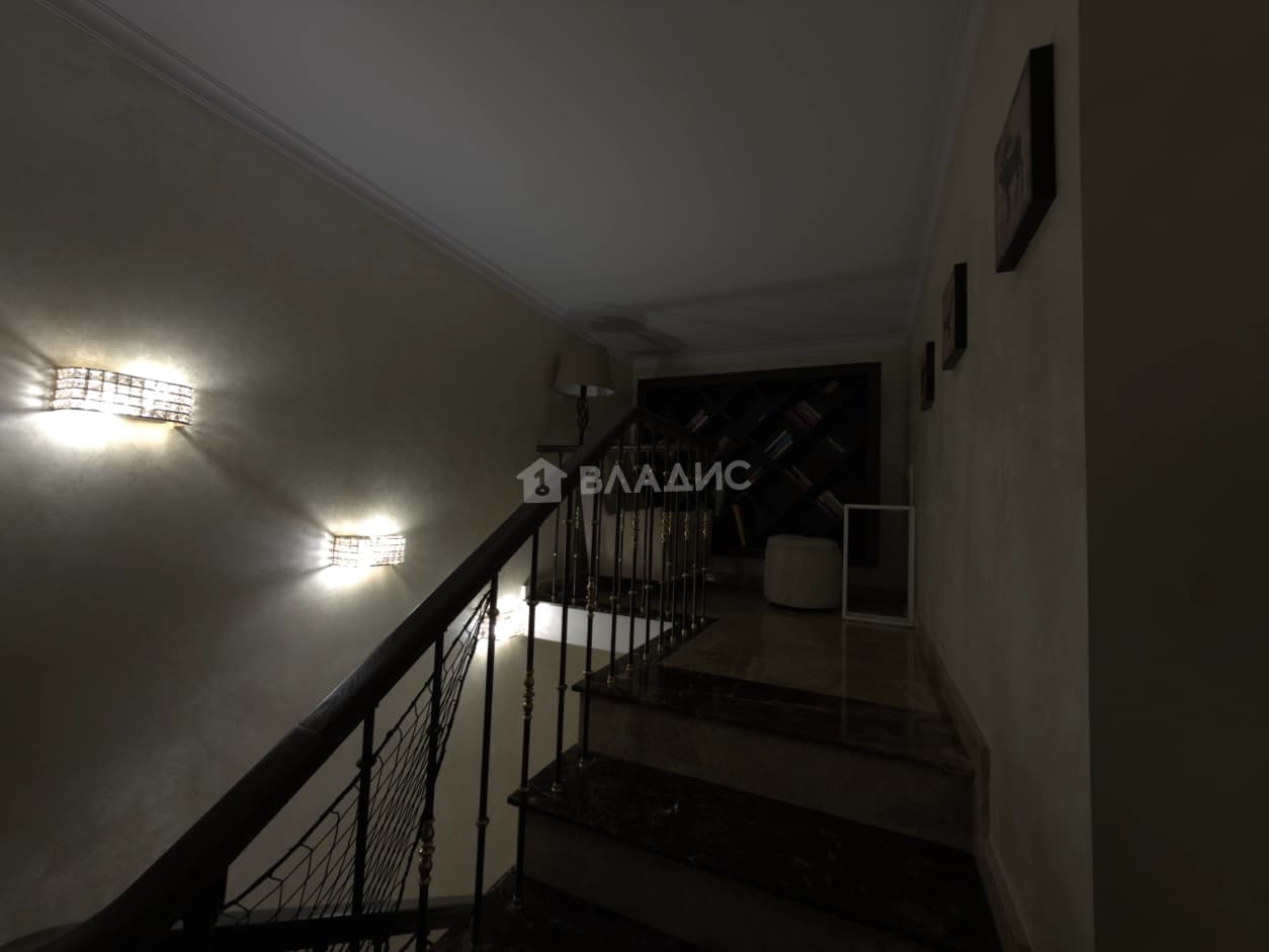 Photo 38