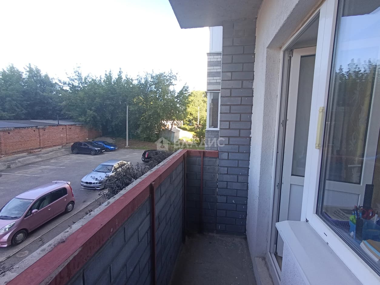 Photo 18