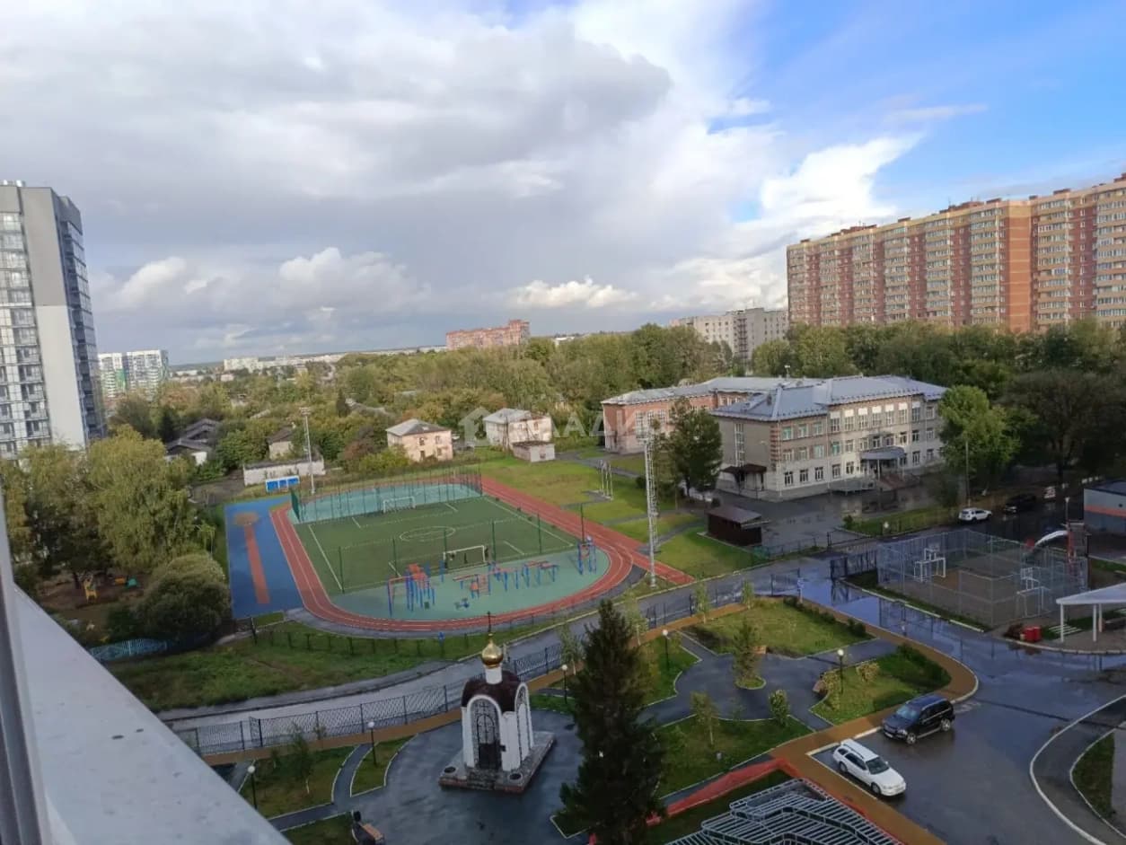 Photo 8