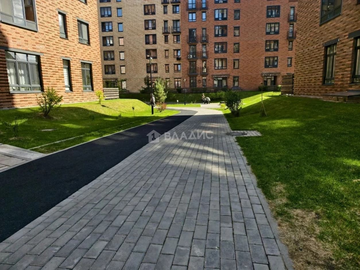 Photo 48