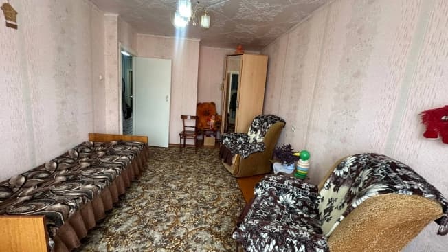 Купить трехкомнатную квартиру в селе Сотниково в Иволгинском районе в Республике Бурятия. Вариант № 2382648, 1, площадь - квм, цена 2000000 рублей