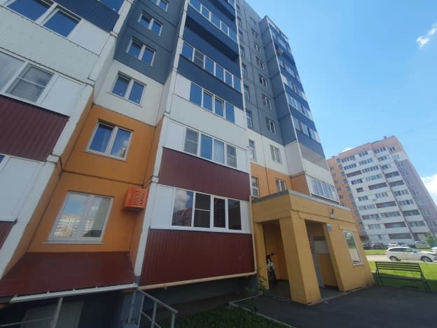 Купить квартиру в селе Новоабзаково в Белорецком районе на улице Горнолыжная , село Новоабзаково в Республике Башкортостан. Вариант № 2216723, 0, площадь - квм, цена 5000000 рублей