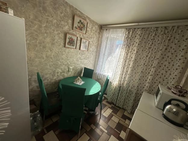 Купить квартиру на улице Берёзовая Роща в Иркутске. Вариант № 2395263, 1, площадь - квм, цена 8850000 рублей
