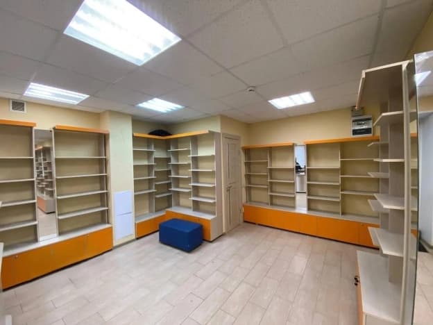 Купить коммерческую недвижимость свободного назначения у метро Некрасовка в Московской области. Вариант № 2385467, 1, площадь - квм, цена 7500000 рублей
