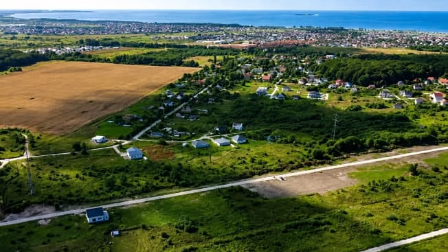 Купить земельный участок в Посёлоке Голубеве в Гурьевском Муниципальном Округе на улице Киевская , посёлок Голубево в Калининградской области. Вариант № 2244847, 0, площадь - квм, цена 1700000 рублей