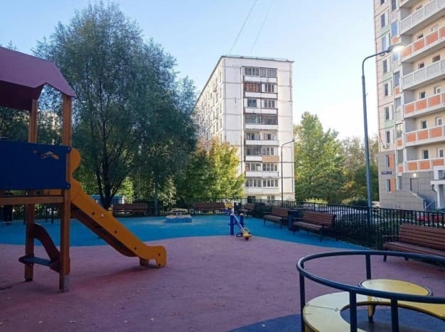 Купить трехкомнатную квартиру на улице Высокая в Москве. Вариант № 2346368, 1, площадь - квм, цена 20700000 рублей
