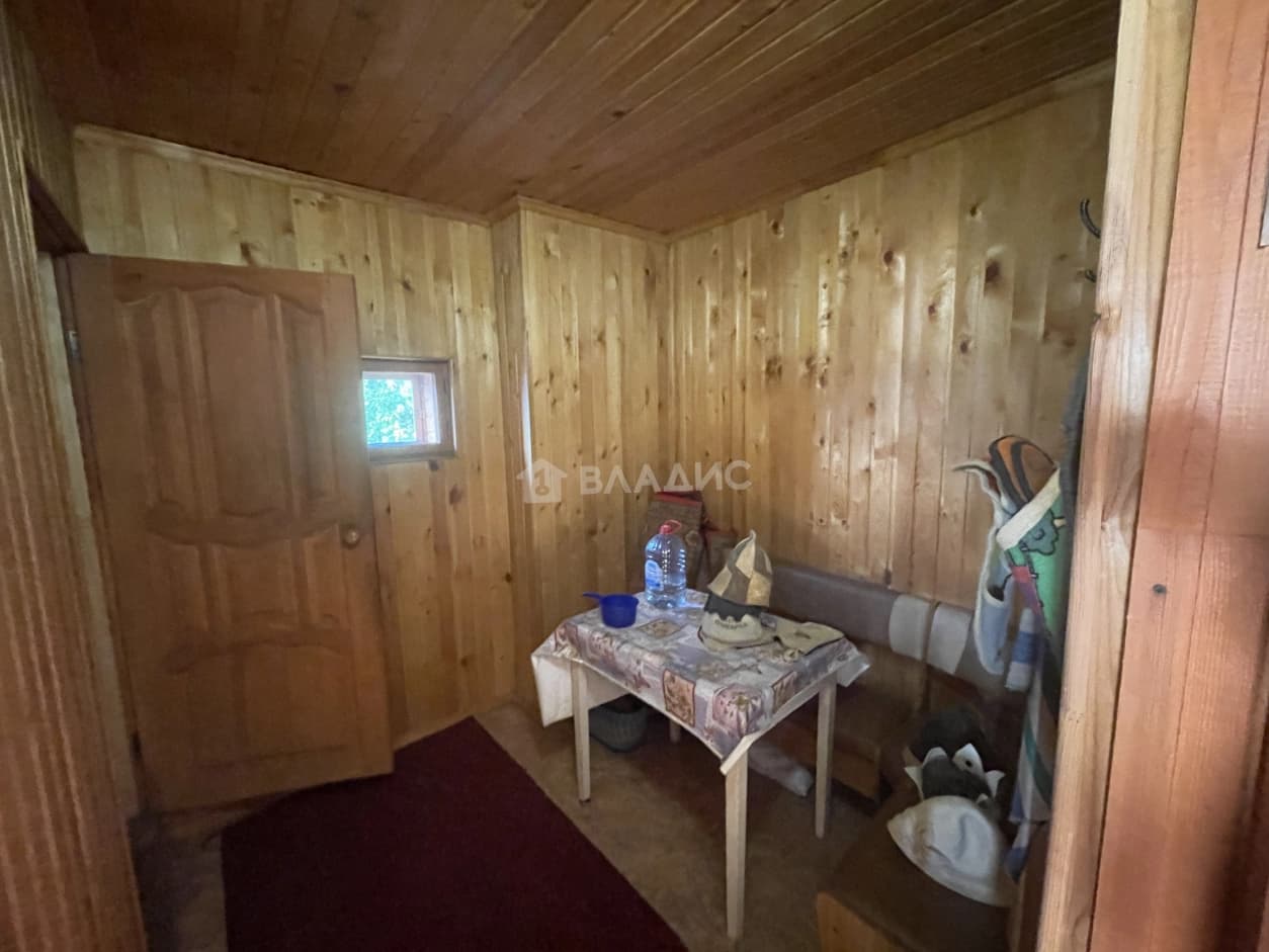 Photo 32