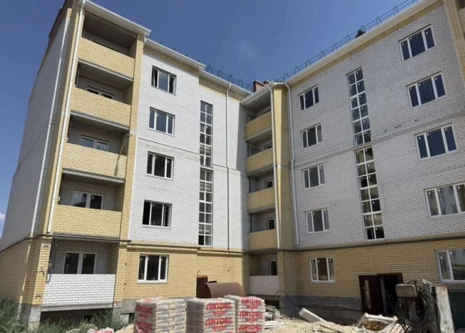 Купить однокомнатную квартиру в Элисте. Вариант № 2299074, 0, площадь - квм, цена 3700000 рублей