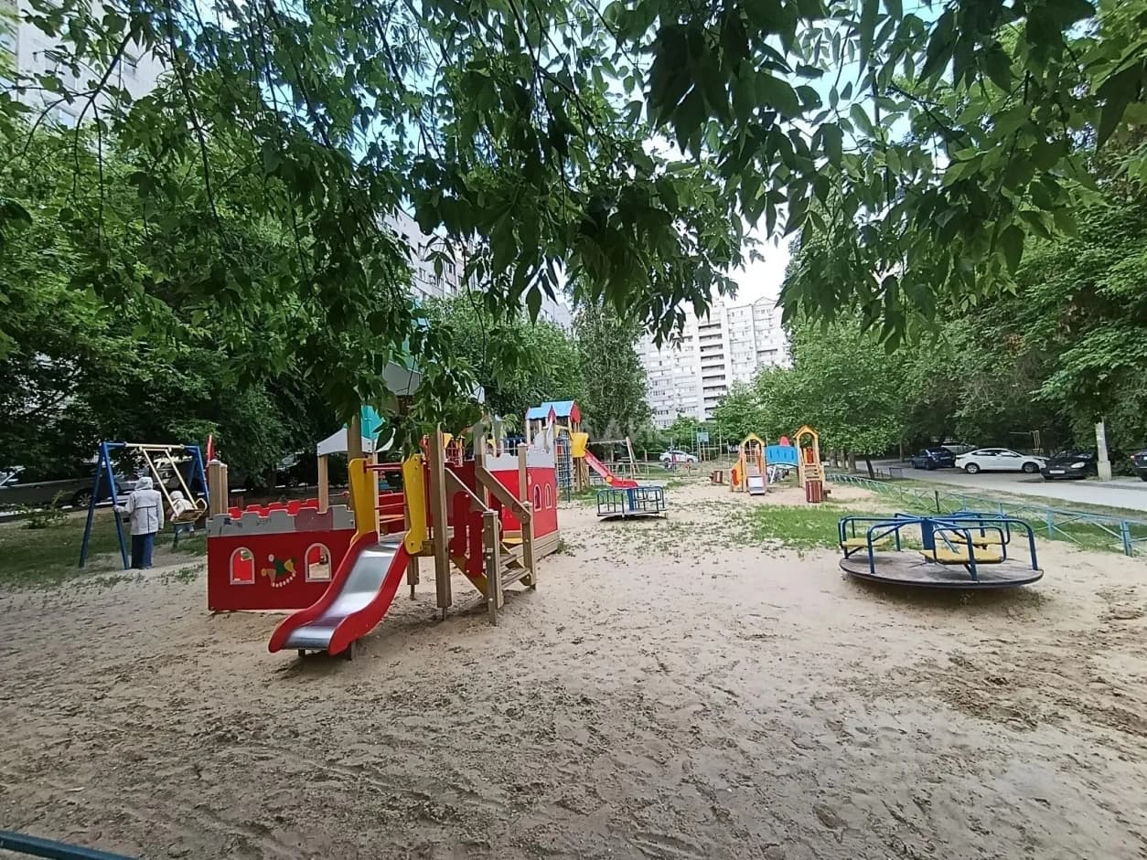 Photo 25
