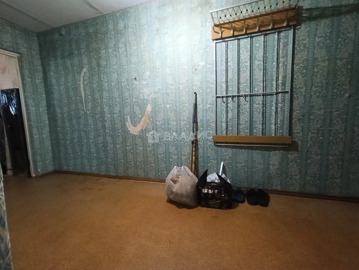 Photo 33