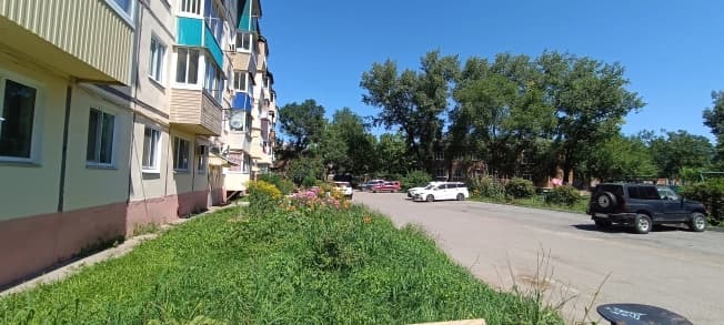 Купить двухкомнатную квартиру с ремонтом на улице Пограничная в Арсеньеве. Вариант № 2293784, 0, площадь - квм, цена 4800000 рублей
