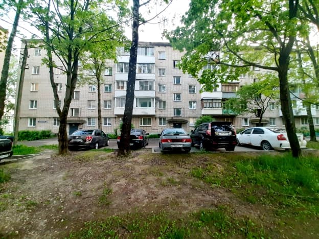 Купить трехкомнатную квартиру на вторичке в Смоленске. Вариант № 2183730, 0, площадь - квм, цена 3700000 рублей