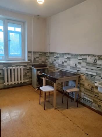 Купить квартиру с мебелью в Уссурийске. Вариант № 2392868, 0, площадь - квм, цена 5000000 рублей