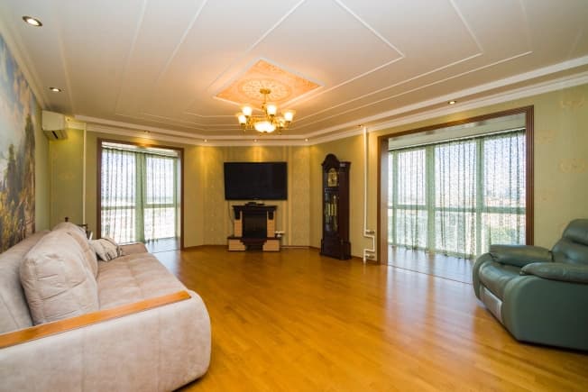 Купить двухкомнатную квартиру у метро Озёрная в Московской области. Вариант № 2339619, 0, площадь - квм, цена 13000000 рублей