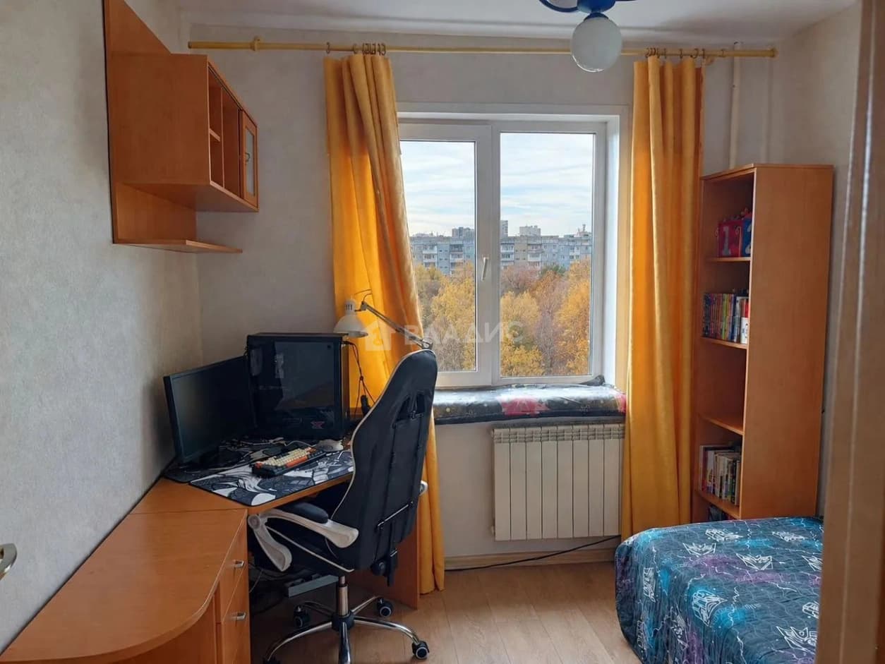 Photo 6