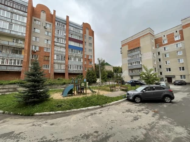 Купить двухкомнатную квартиру в Посёлоке Городского Типе Краснооктябрьском в Медведевском районе на улице Фабричная , посёлок городского типа Краснооктябрьский в Республике Марий эл. Вариант № 2335252, 1, площадь - квм, цена 4950000 рублей