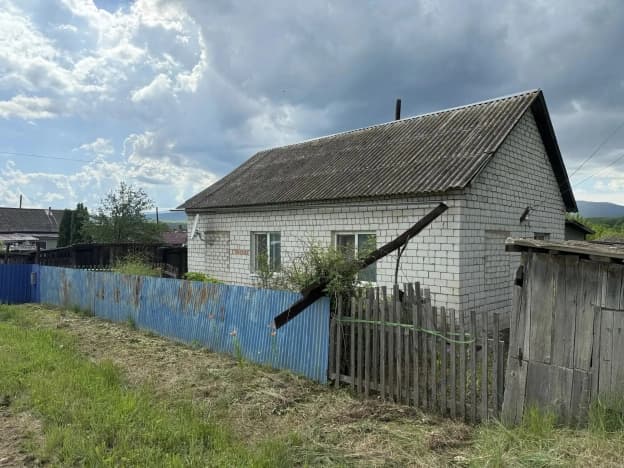 Купить дом в Приморском крае. Вариант № 2186797, 0, площадь - квм, цена 1950000 рублей