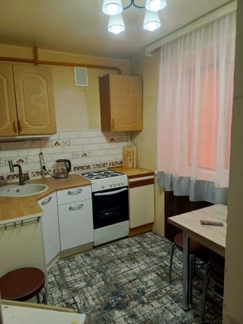 Снять квартиру площадью до 60 кв.м в Тобольске. Вариант № 1691153, 0, площадь - квм, цена 37000 рублей