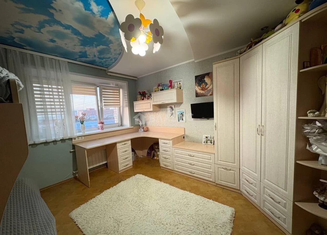 Photo 10