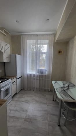 Купить двухкомнатную квартиру в Оренбургской области. Вариант № 2359047, 1, площадь - квм, цена 4490000 рублей