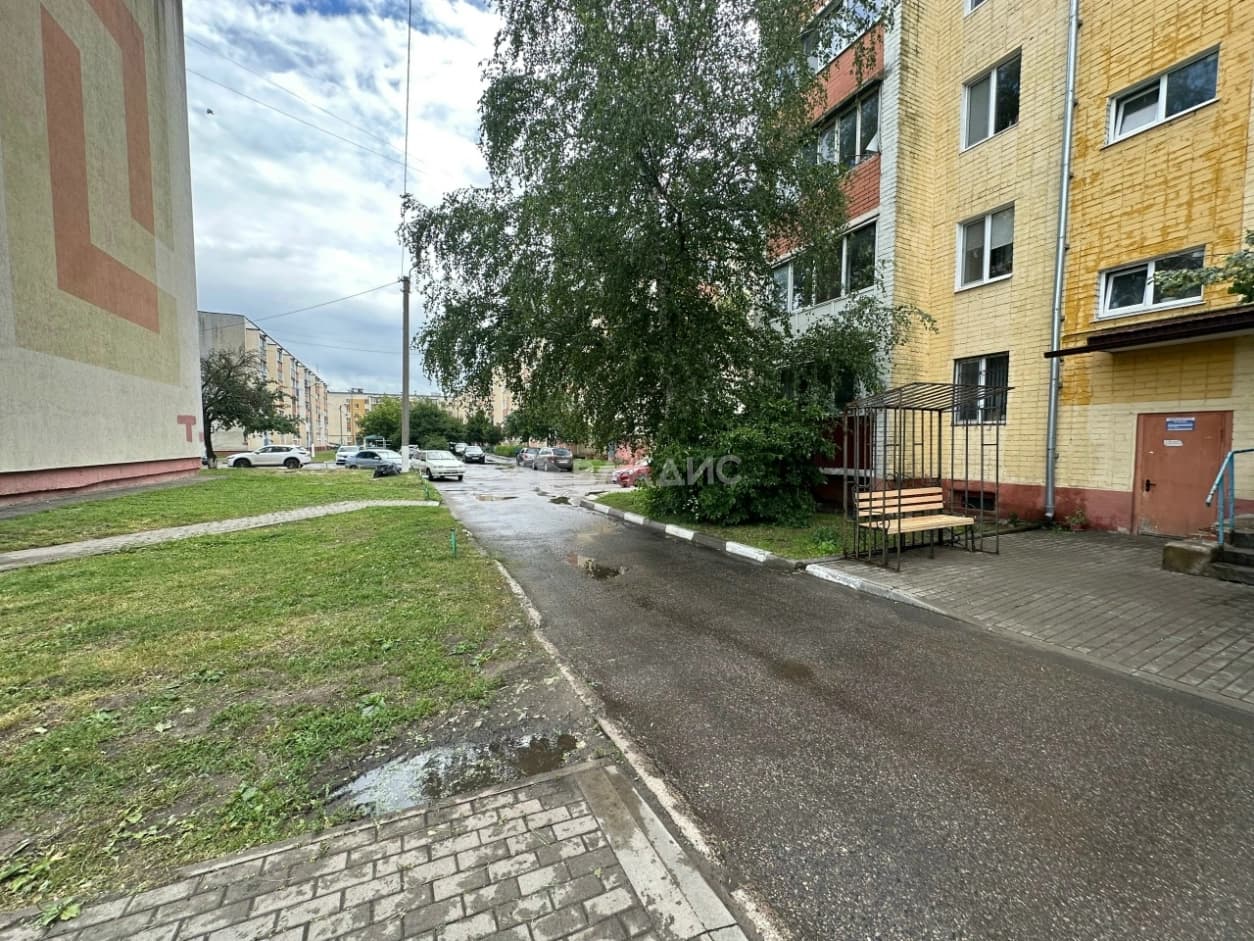 Photo 18