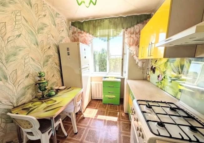 Купить трехкомнатную квартиру в Краснодарском крае. Вариант № 2273317, 1, площадь - квм, цена 6150000 рублей