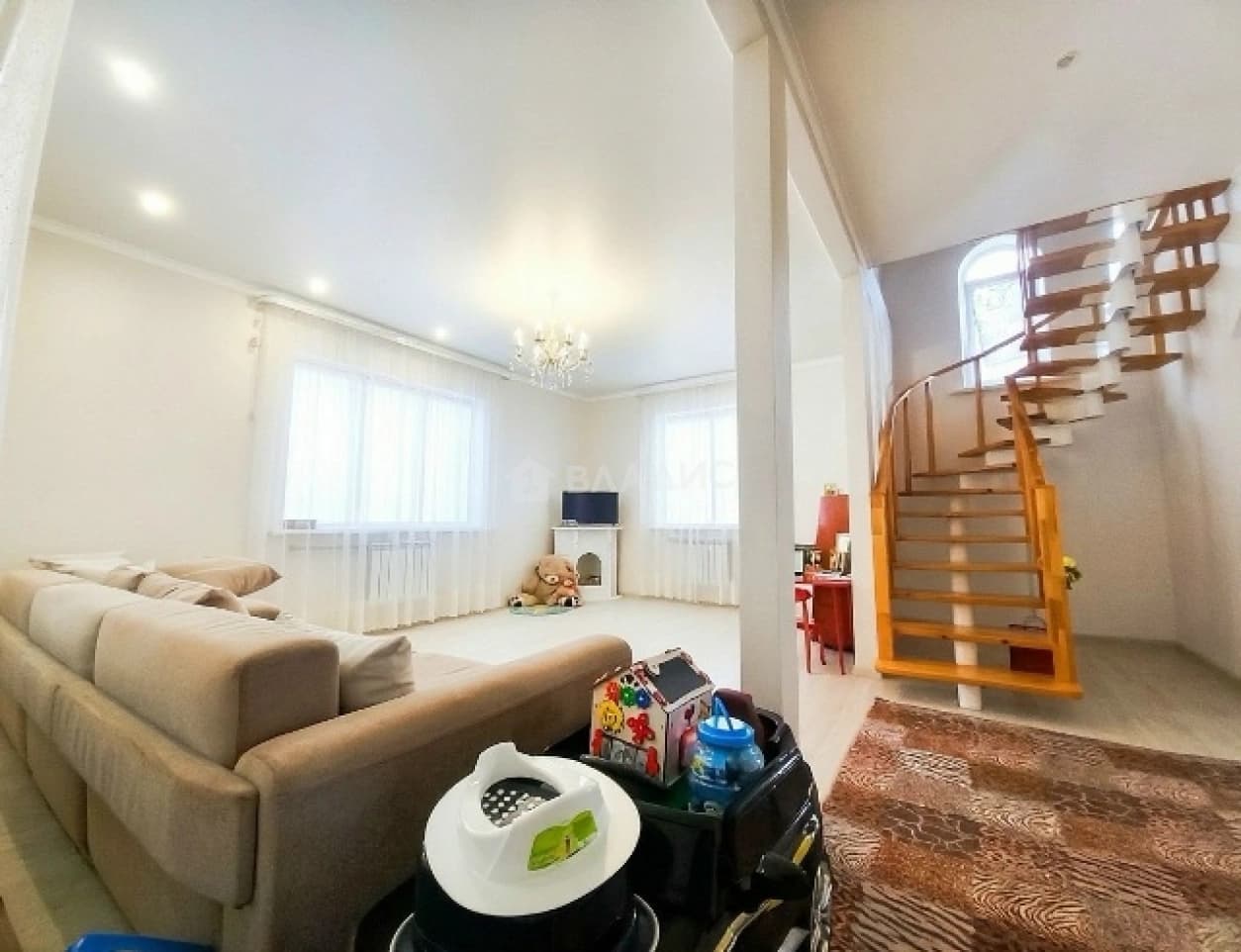 Photo 4