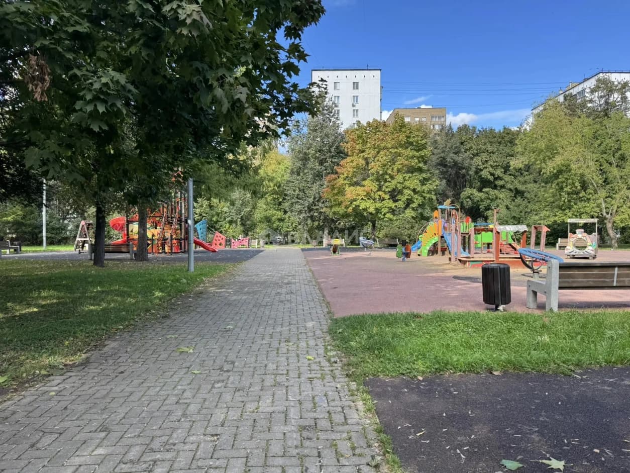 Photo 17