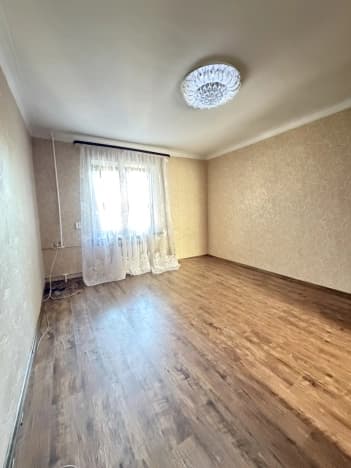 Купить трехкомнатную квартиру на улице Мира в Щёкине. Вариант № 2140961, 0, площадь - квм, цена 6200000 рублей
