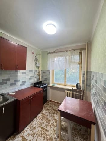 Снять квартиру до 20 тыс рублей в Республике Крым. Вариант № 2291849, 1, площадь - квм, цена 11000 рублей