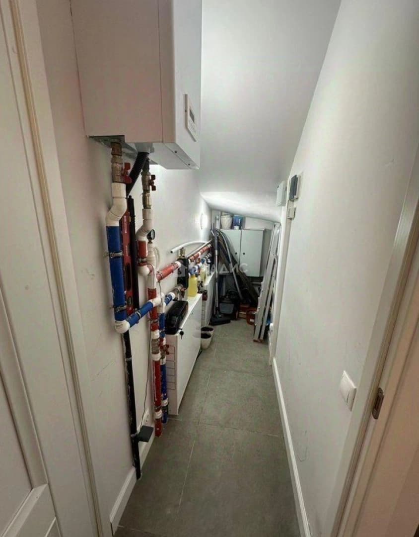 Photo 32