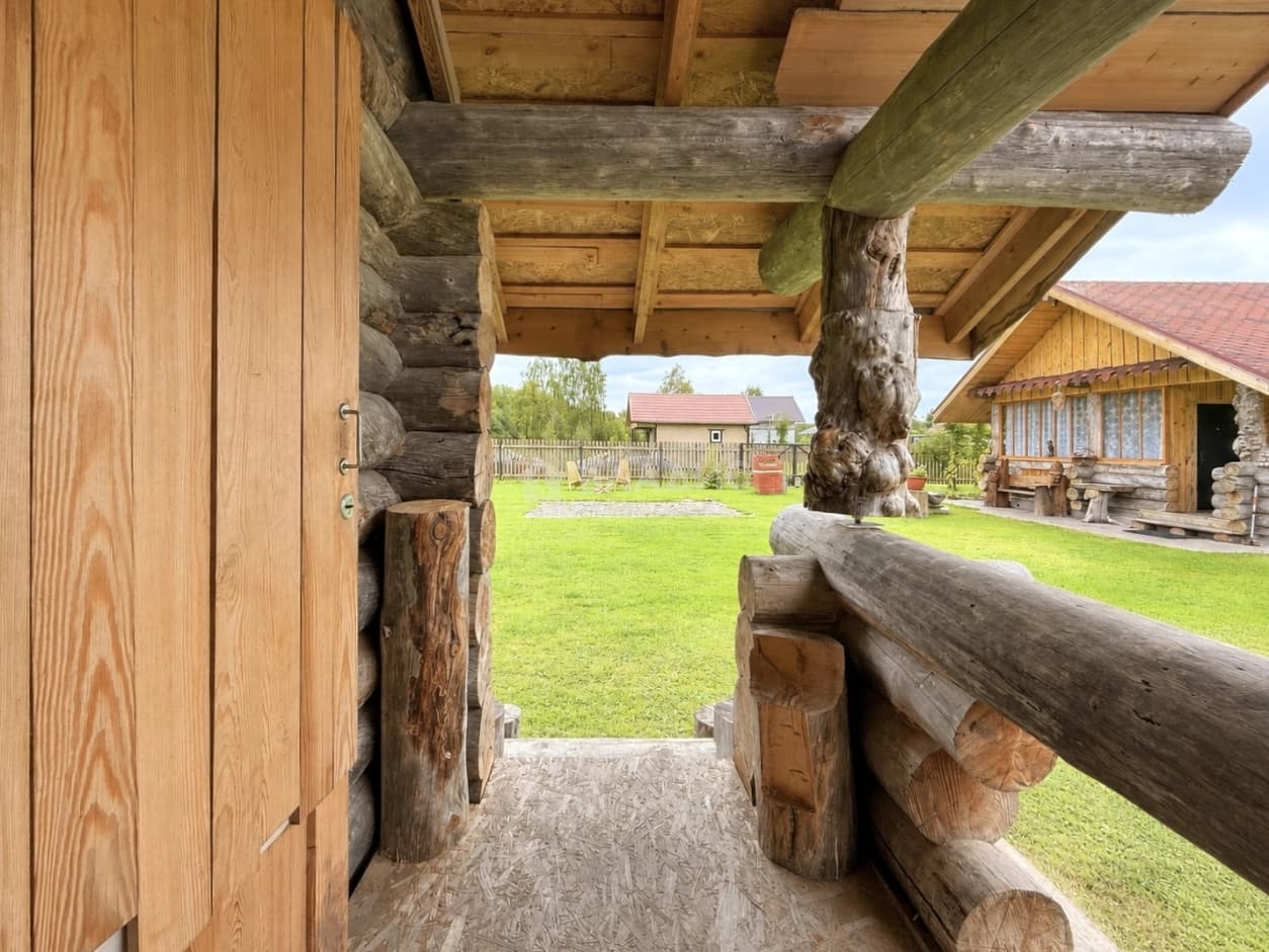 Photo 12