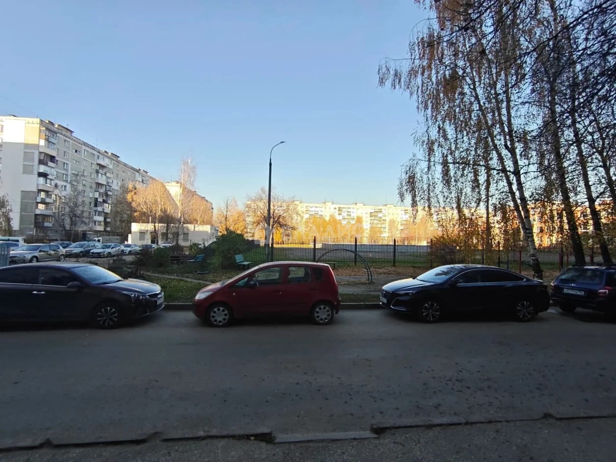 Photo 10