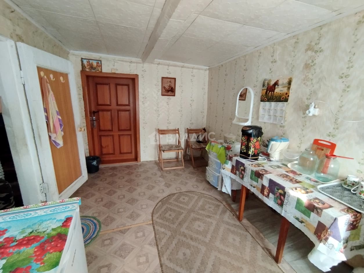 Photo 11