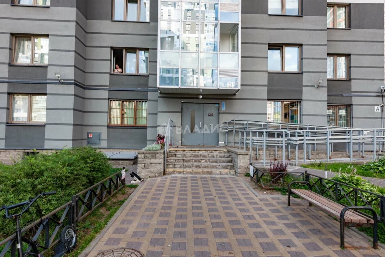 Photo 19