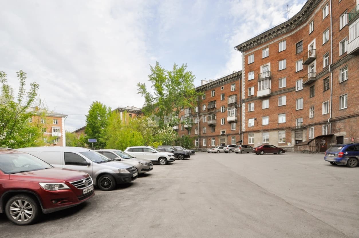 Photo 33
