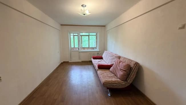 Купить квартиру на вторичке в Ангарске. Вариант № 2099438, 1, площадь - квм, цена 3800000 рублей